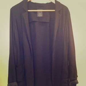 Aritzia Talula boyfriend blazer size 6